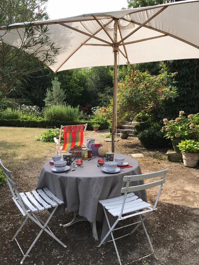 La Laiterie Du Logis Bed and Breakfast Chaniers Exteriör bild